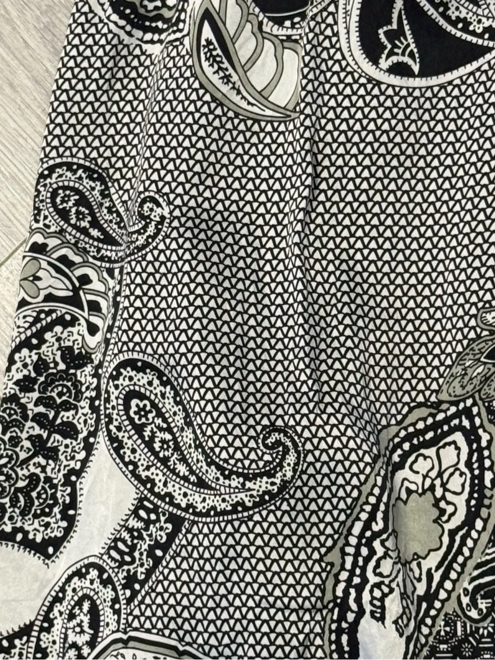 100% Silk OC by OC Paisley Print Summer Dress - Black & White